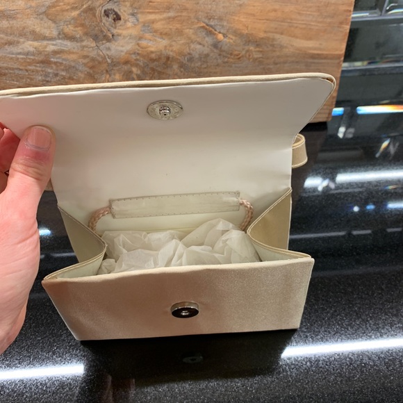 NWT Taupe Colored Shoulder Bag - Picture 7 of 15